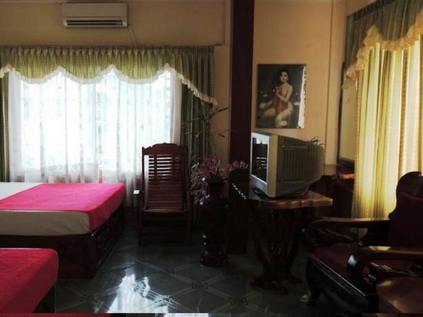 Thy Ny Hotel Battambang Exterior foto
