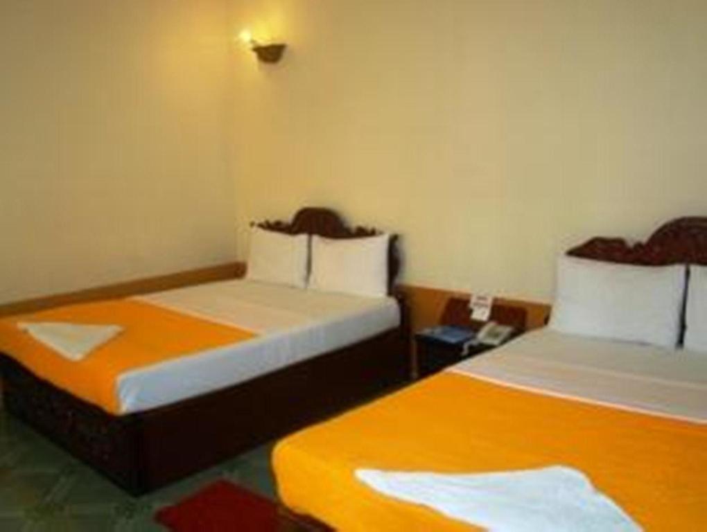 Thy Ny Hotel Battambang Exterior foto