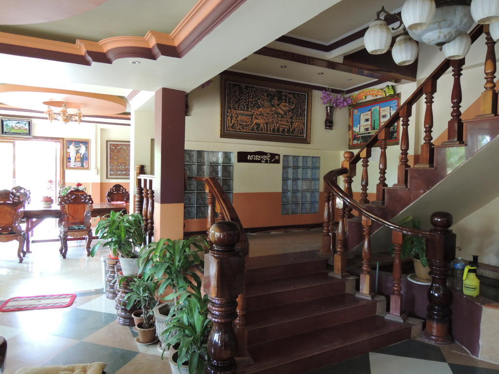 Thy Ny Hotel Battambang Exterior foto
